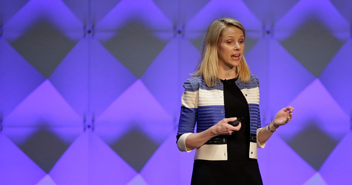 Yahoo board hires investment banks to mull possible sale | The Seattle ...