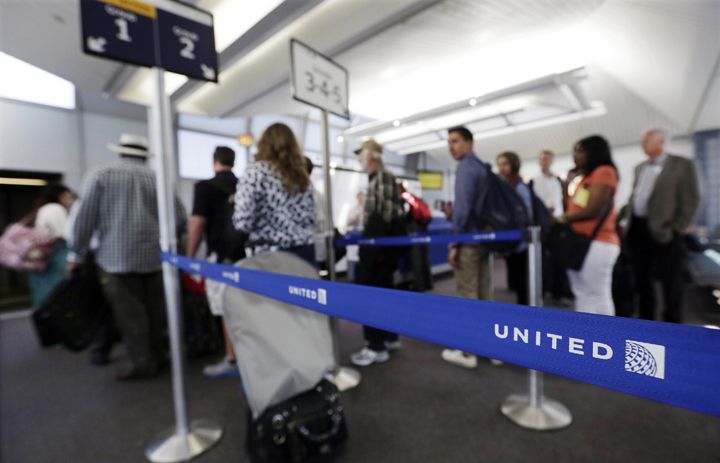 gate check stroller united