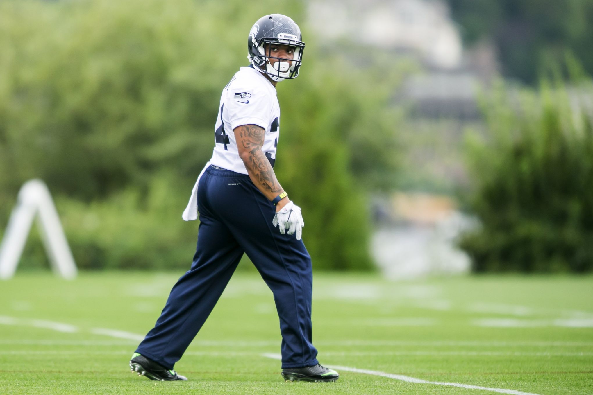 Seahawks Debut Green Practice Jerseys On First Day Of Training Camp