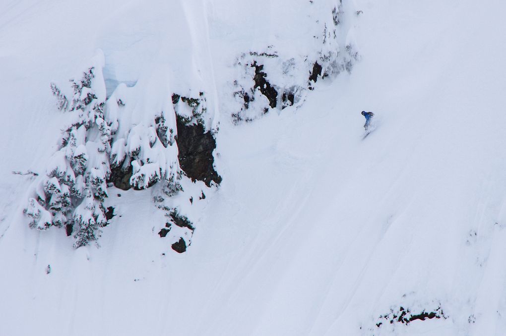 How To Ski Steep Terrain - Mpora