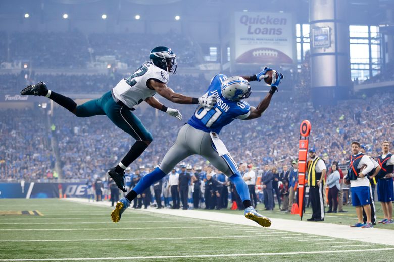 Calvin Johnson Catches 49-Yard TD (Video)