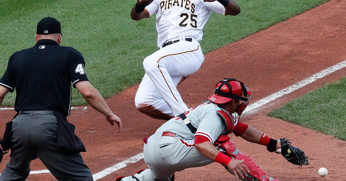 Catchers still adjusting to baseball’s plateblocking rule The Seattle Times