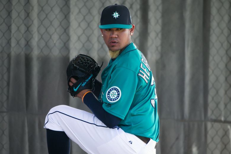 Photo of the Day: Felix Hernandez showed up to Spring Training