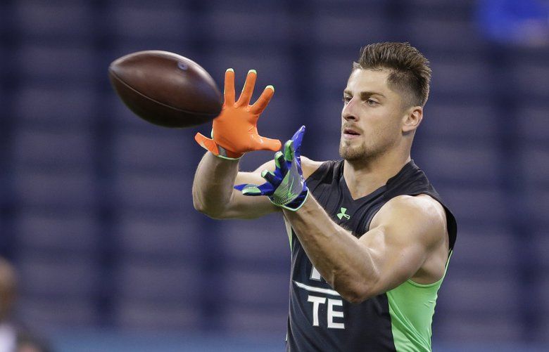 Seahawks say third-round pick Nick Vannett is draft's best