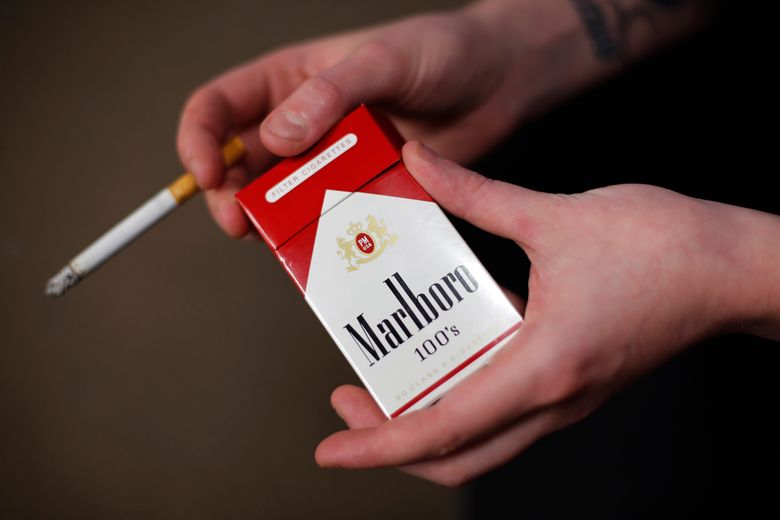 Marlboro Cigarettes Stock Photo - Download Image Now - Cigarette Pack,  Addiction, Altria Group - iStock