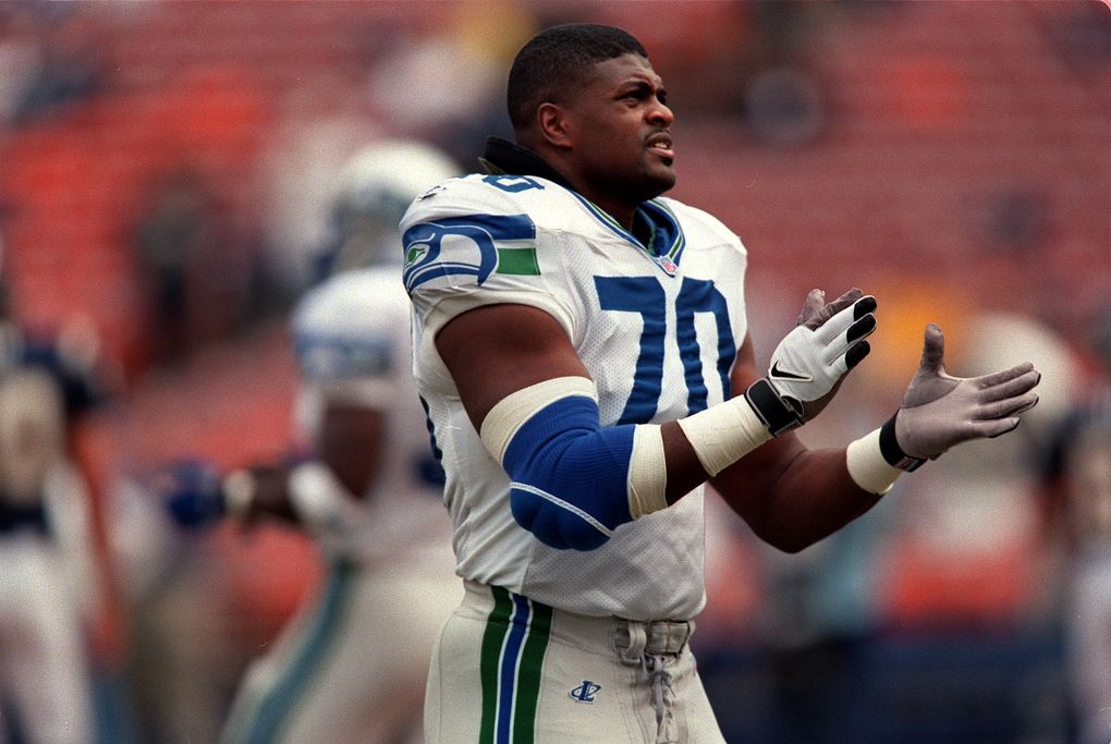 Seahawks defensive end Michael Sinclair psyches himself up before a game against the Chargers on Oct. 25, 1998, in San Diego. (Dean Rutz / The Seattle Times)