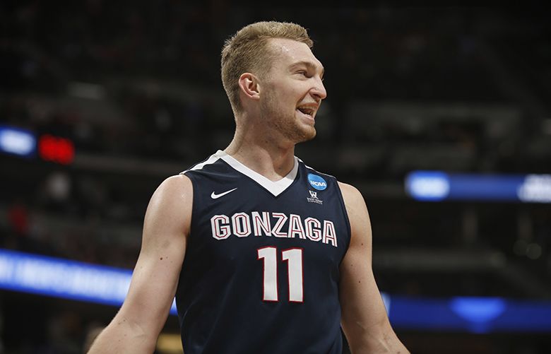 Your dad is better than you': Gonzaga's NBA star Domantas Sabonis is fueled  by family legacy, Gonzaga University