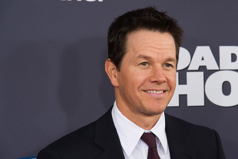 Fan with disabilities meets Mark Wahlberg after pizza gift | The Seattle  Times