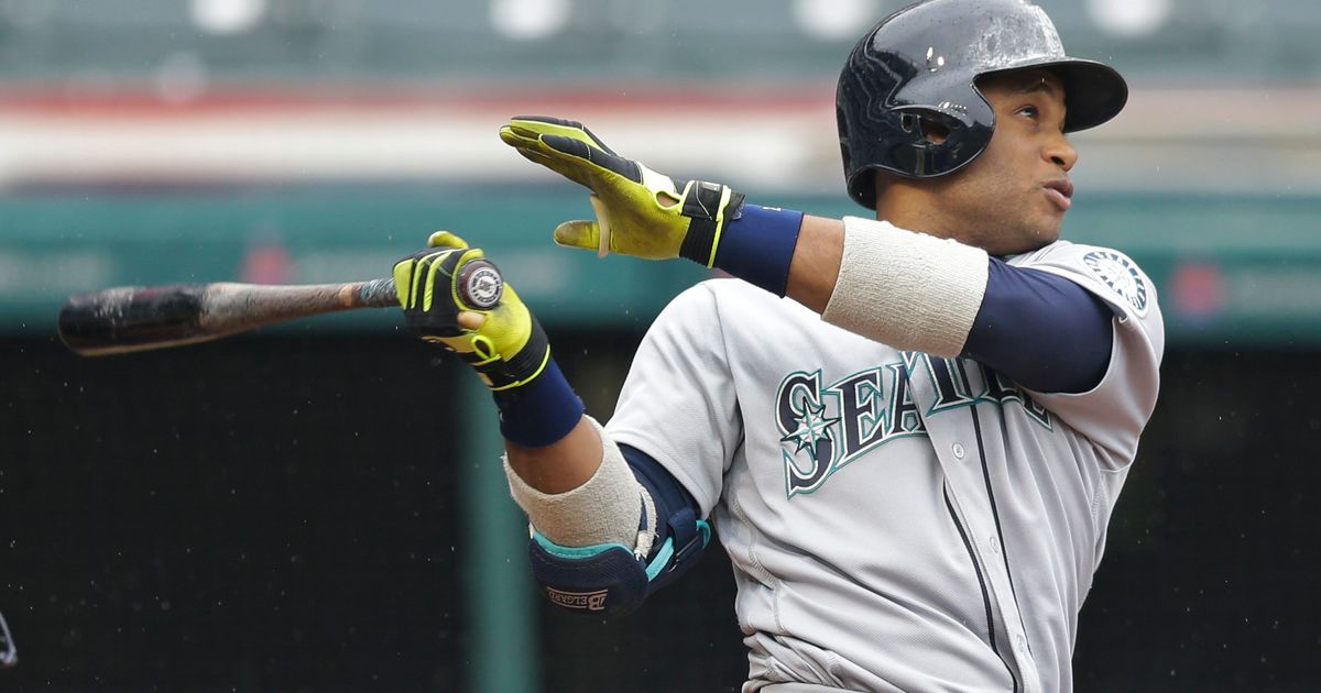 Robinson Cano admired the heck out of this home run