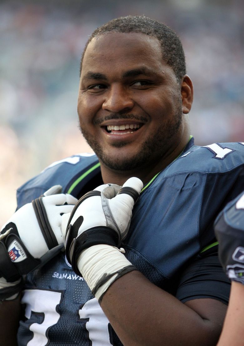 Defensive tackle Cortez Kennedy of the Seattle Seahawks looks on News  Photo - Getty Images