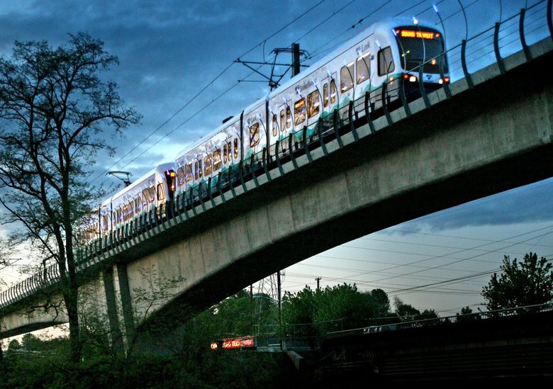 How to get to Seahawks Pro Shop in Seattle by Bus or Light Rail?