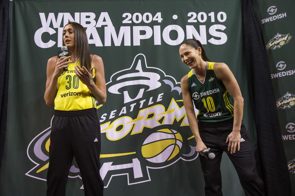 Sue Bird and Breanna Stewart talk about the familiarity they have for each other having played on the National team, and as UConn alumnus. The Seattle Storm welcomed draft pick Breanna Stewart to a press conference Thursday that included Sue Bird, coach Jenny Boucek, and team officials and sponsorship. (Dean Rutz/The Seattle Times)