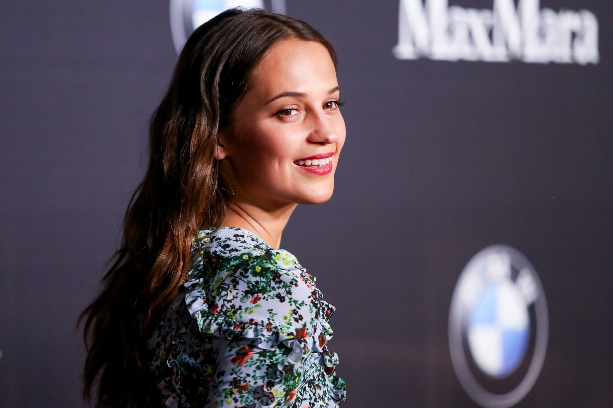 Tomb Raider: Alicia Vikander pictured as Lara Croft in new