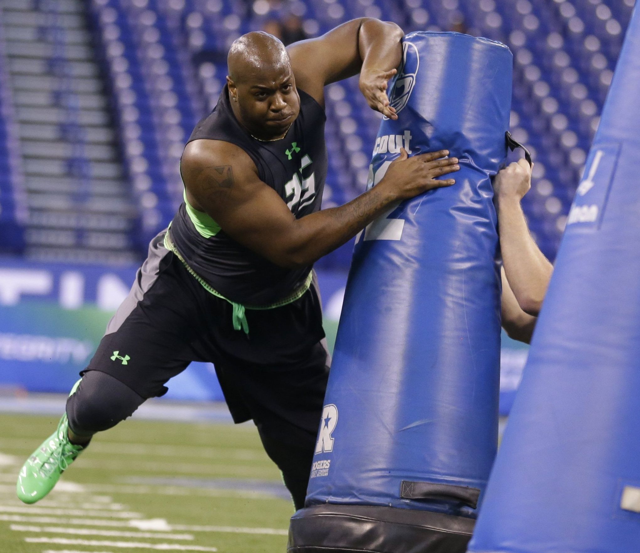 Seahawks Trade Up To Select Maryland Defensive Tackle Quinton Jefferson in  Fifth Round of 2016 NFL Draft