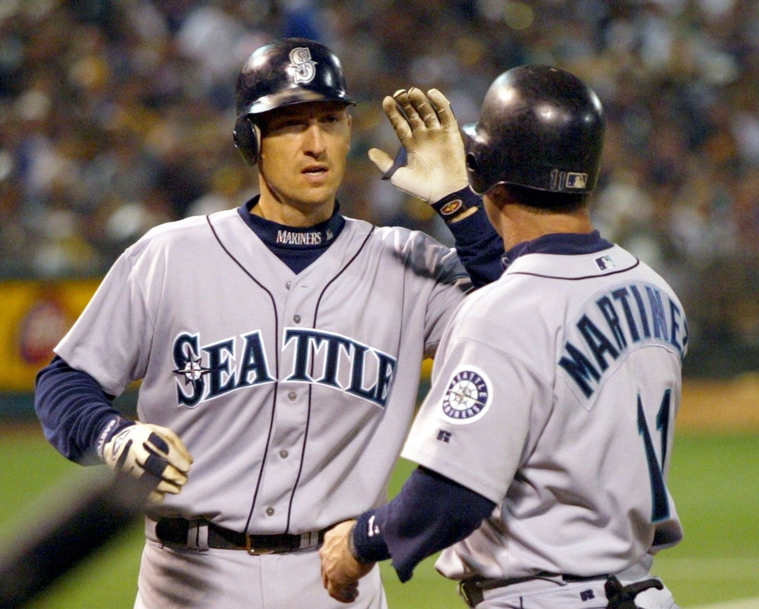 Locally: Former Washington State, Seattle Mariners standout John Olerud to  be inducted into Pac-12 Conference Hall of Honor