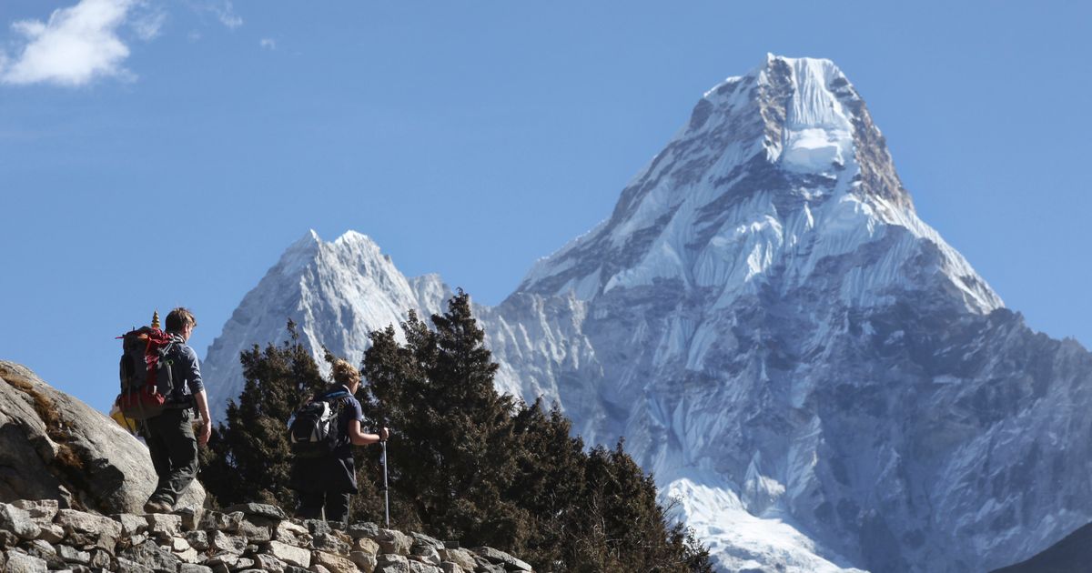 Ropes on climbing routes litter Mount Everest