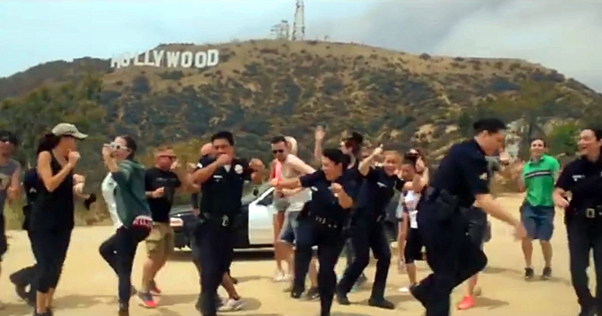 Online dance craze sweeps police departments across US The Seattle Times
