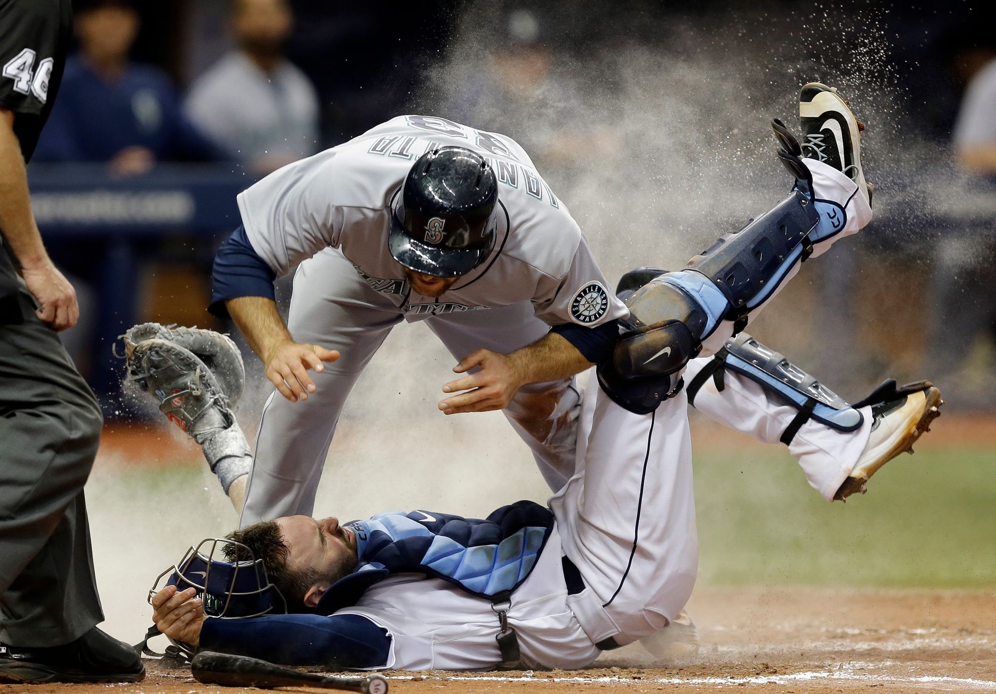 Seattle Mariners first baseman Dae-Ho Lee bats reacts after