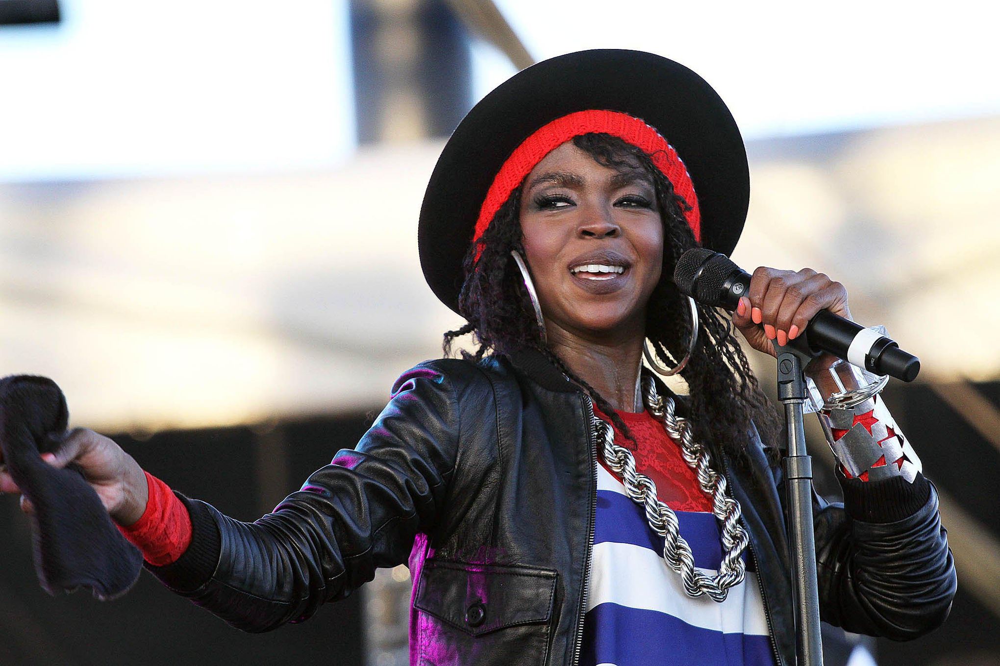 Lauryn Hill Addresses Being Late for Shows