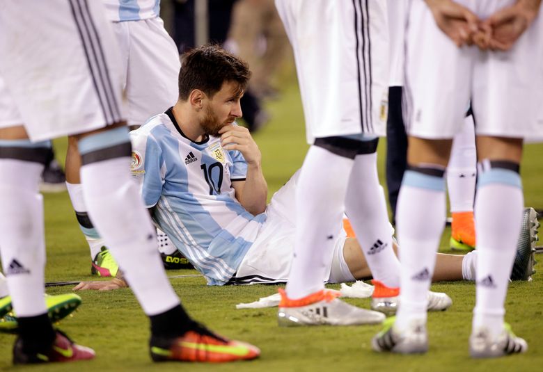 Messi scores penalty but Chile hold Argentina - Newspaper 