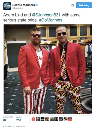 Cheeseheads, Terps, Hoosiers, Tarheels and more: Mariners have fun with  travel attire