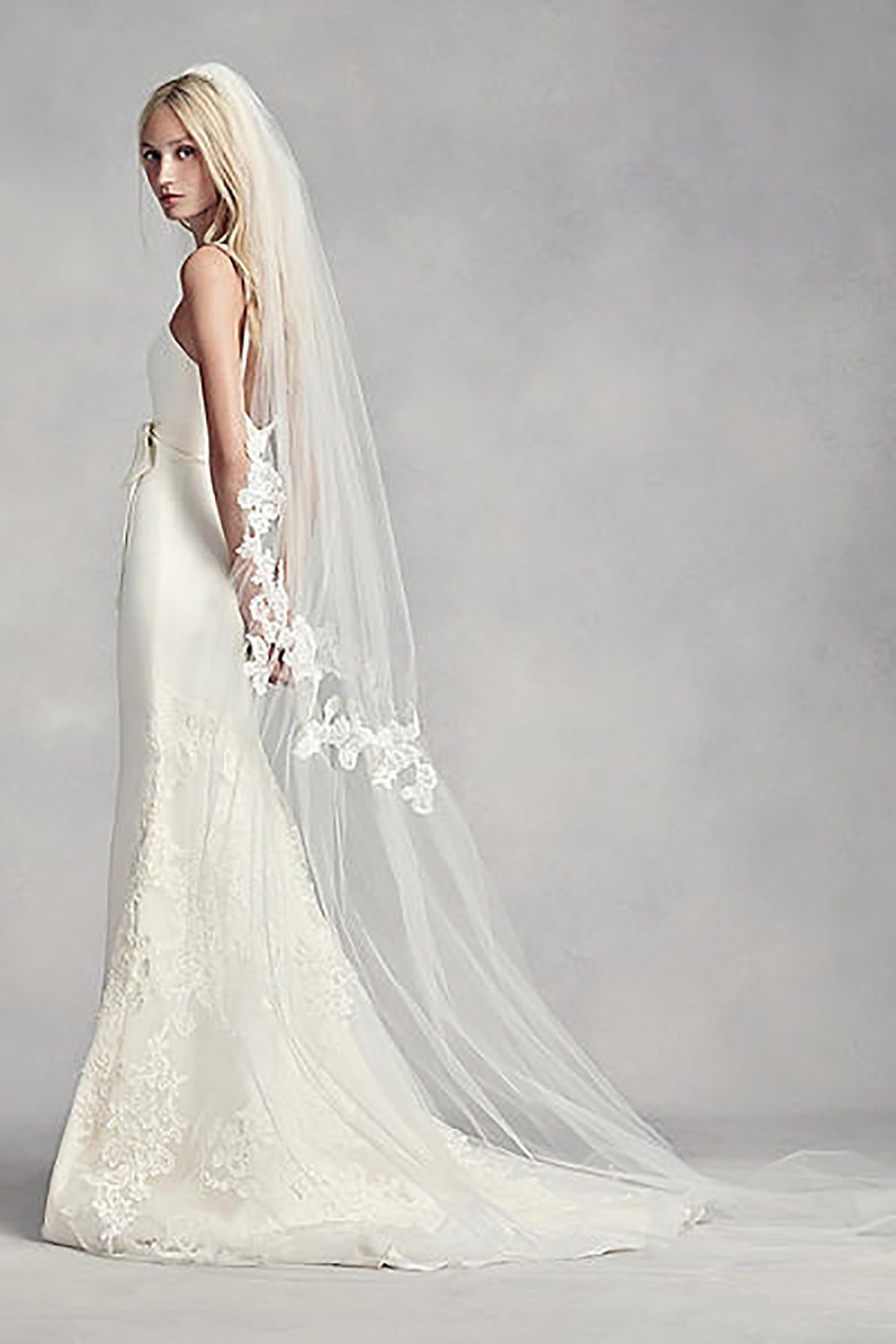 White by vera top wang veil