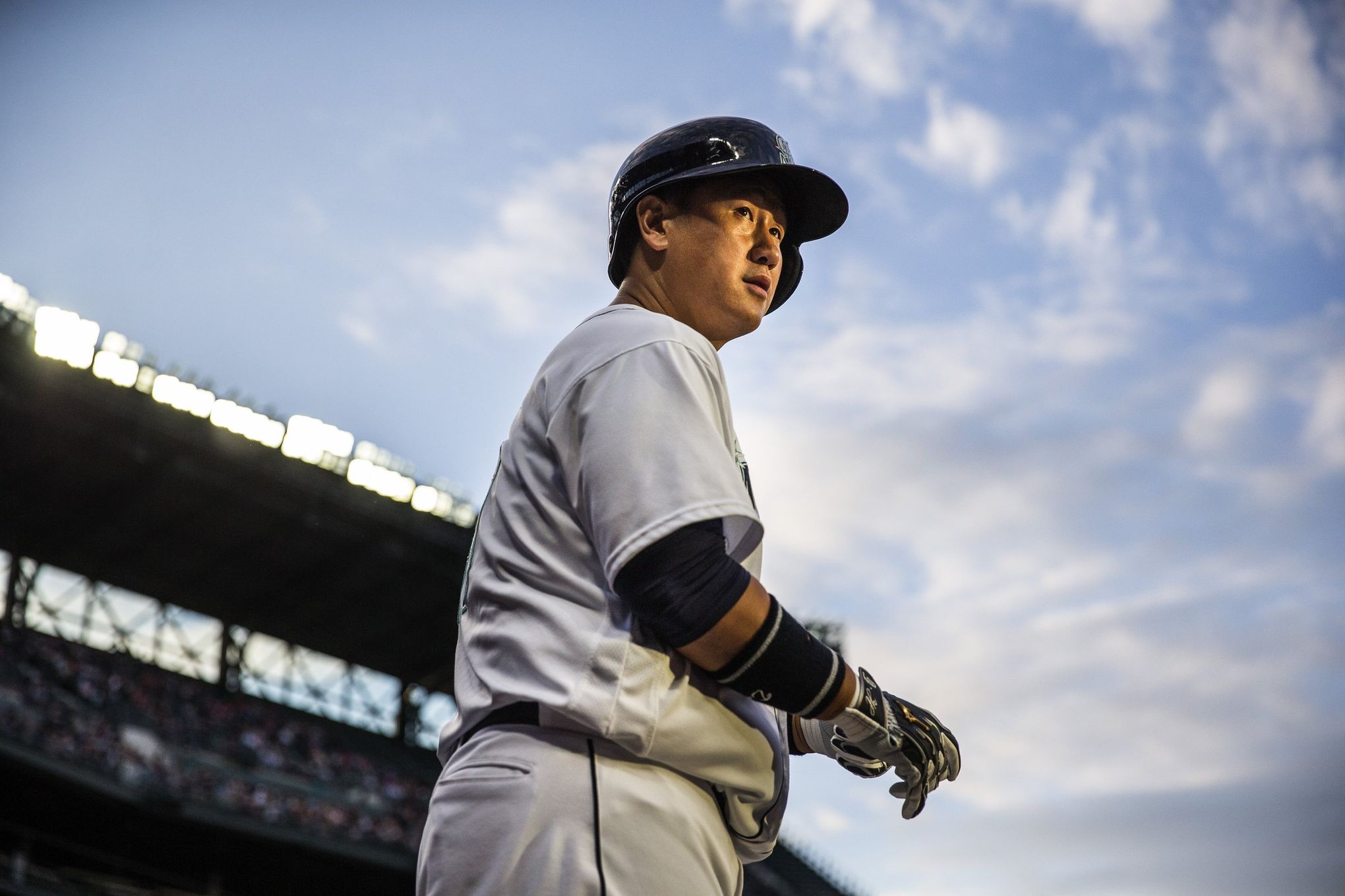 Dae-Ho Lee - Seattle Mariners First Baseman - ESPN