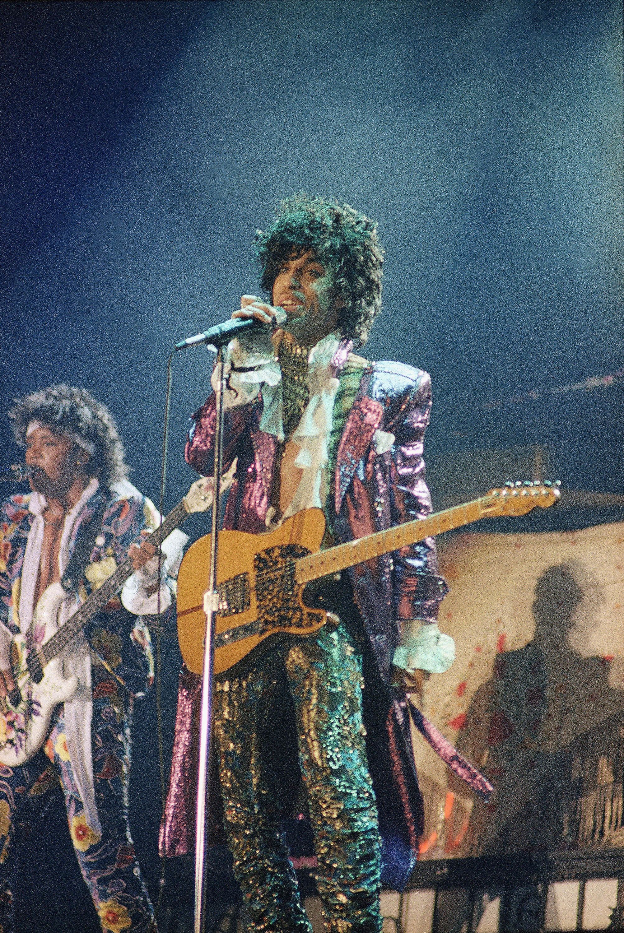 Prince backup band The Revolution to reunite for 2 shows | The