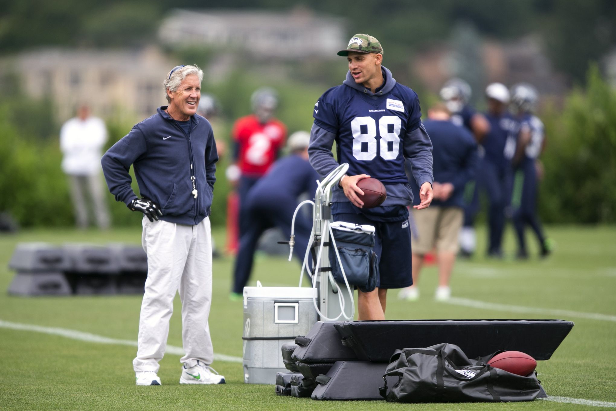 Jimmy Graham gives the Seahawks a unique offensive weapon