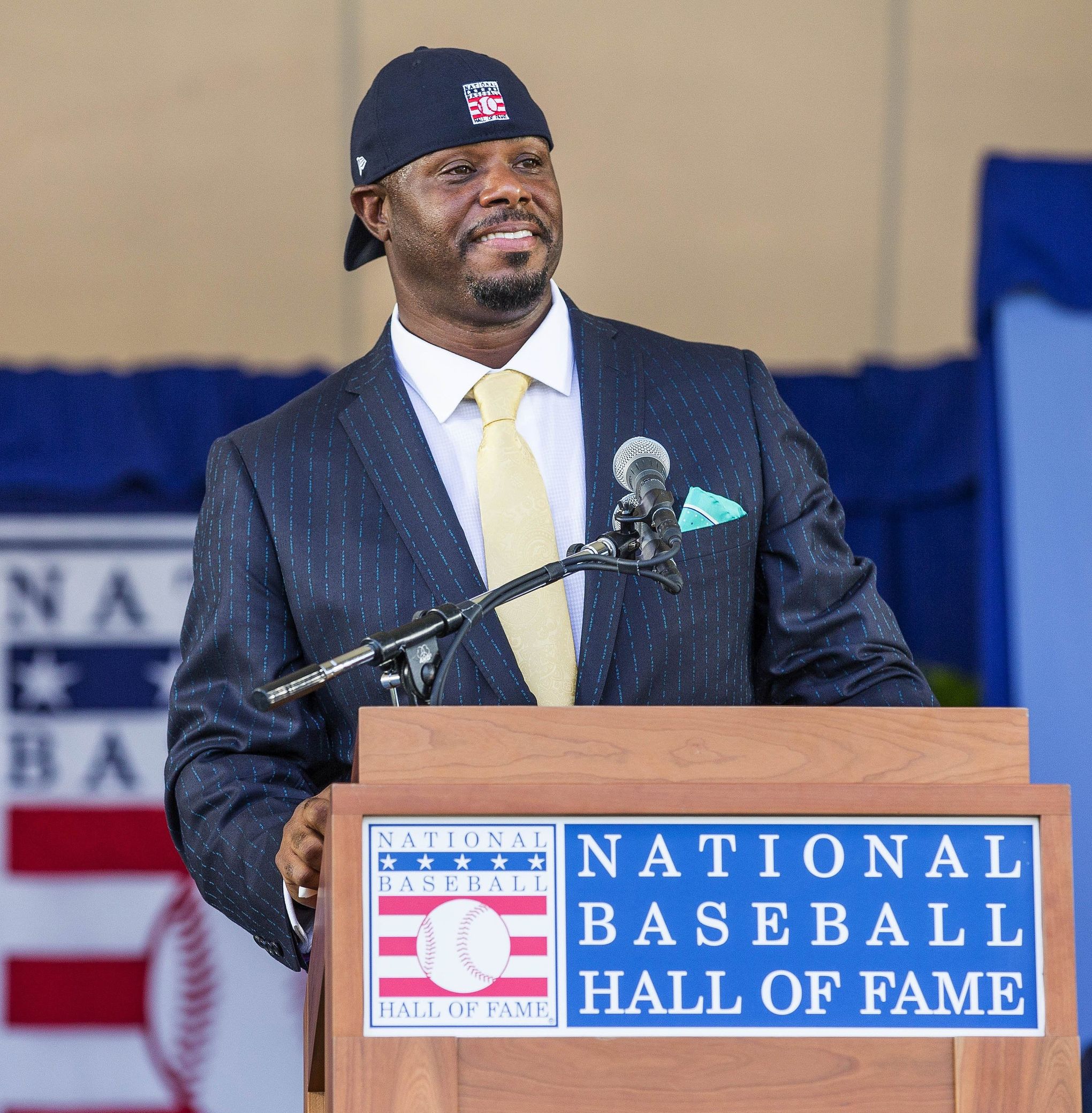 Hall of Fame's odd couple: Ken Griffey Jr., Mike Piazza