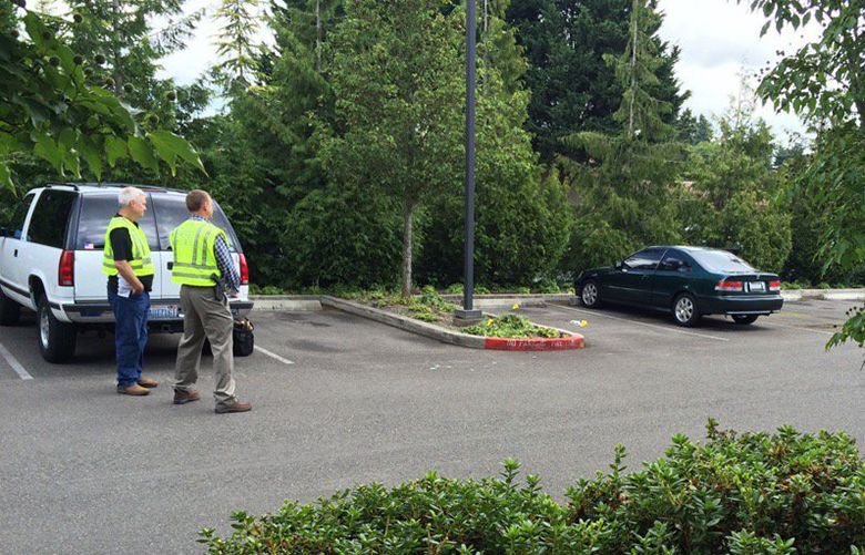 Man found dead in car in SeaTac with gunshot wound | The Seattle Times