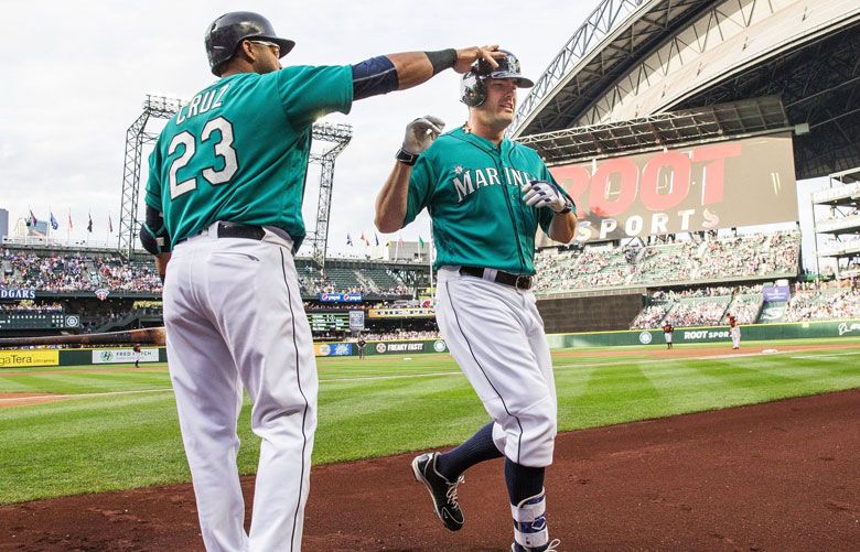 Mariners use homerun power and Wade LeBlanc’s pitching to topple