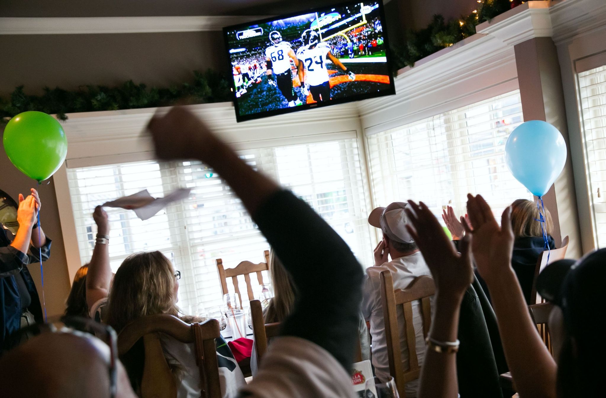 Sports on TV & radio Local listings for Seattle games and events The