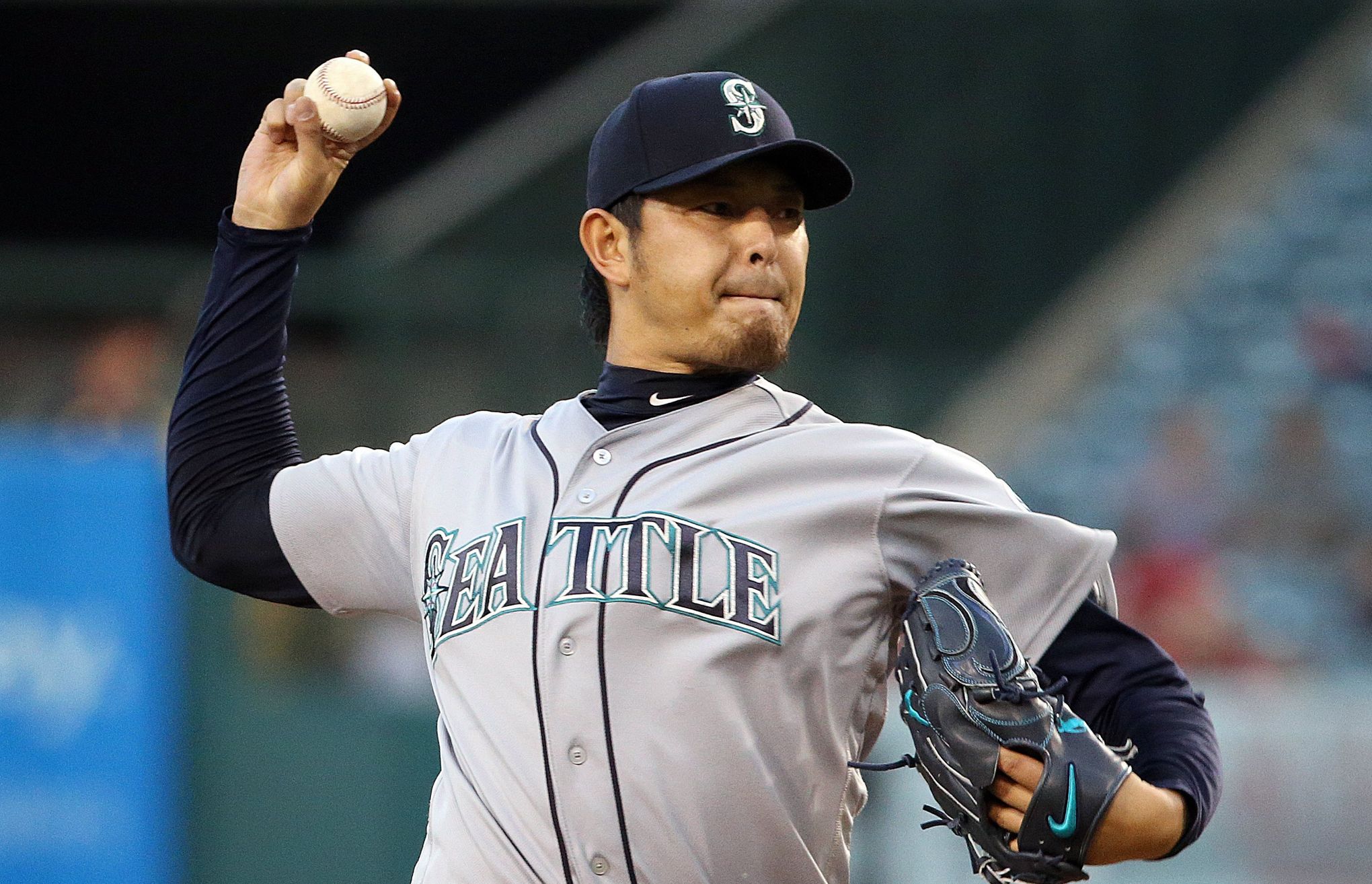 Mariners positive, 'excited' about Hisashi Iwakuma's recovery from