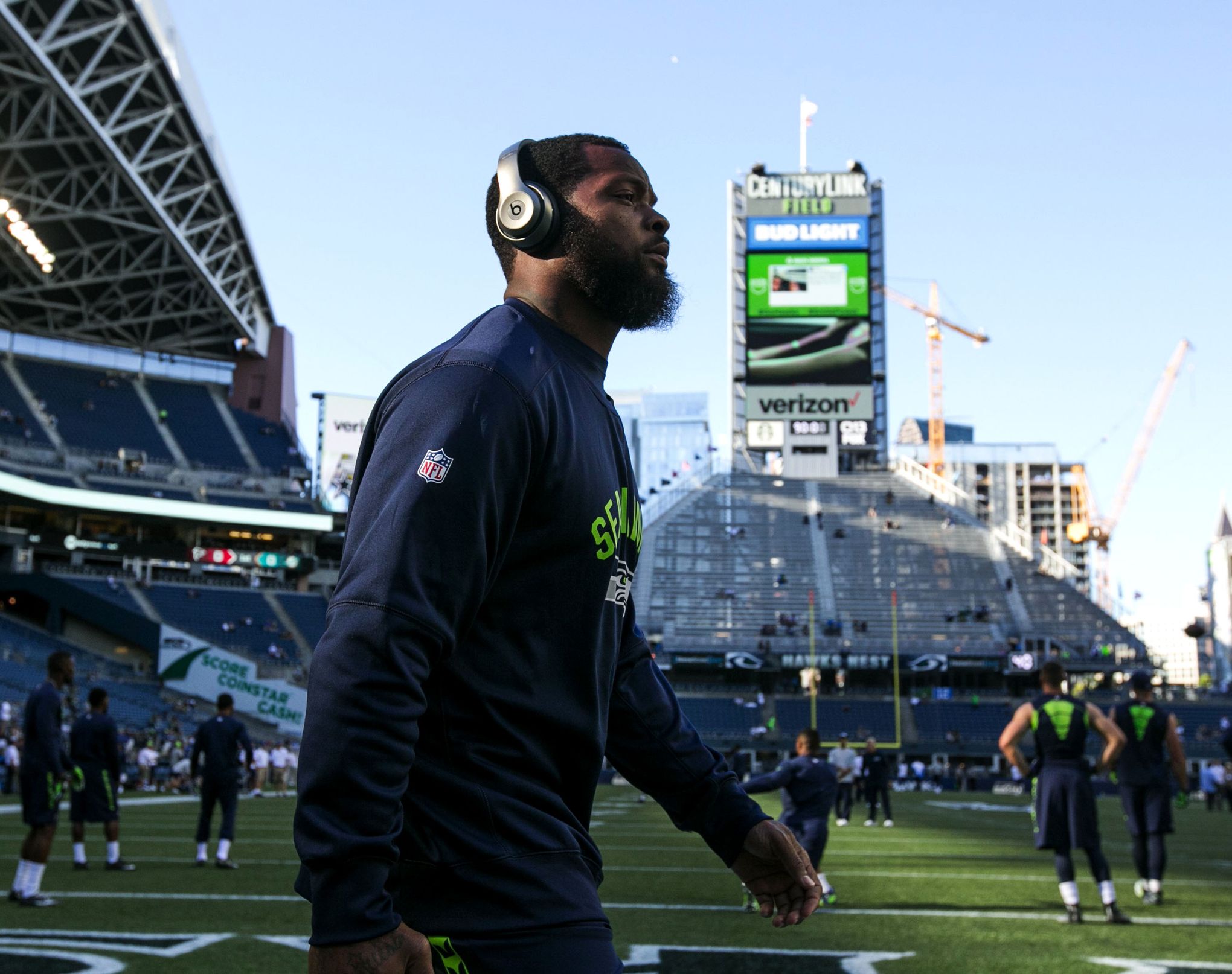 Seahawks' Michael Bennett explains his 'fine' moves