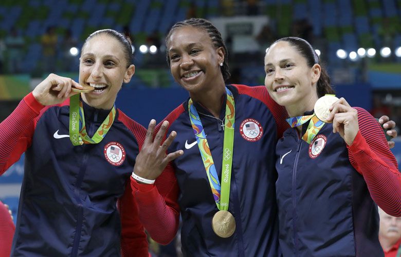 Good as gold: US women win 6th straight Olympic hoops title | The ...