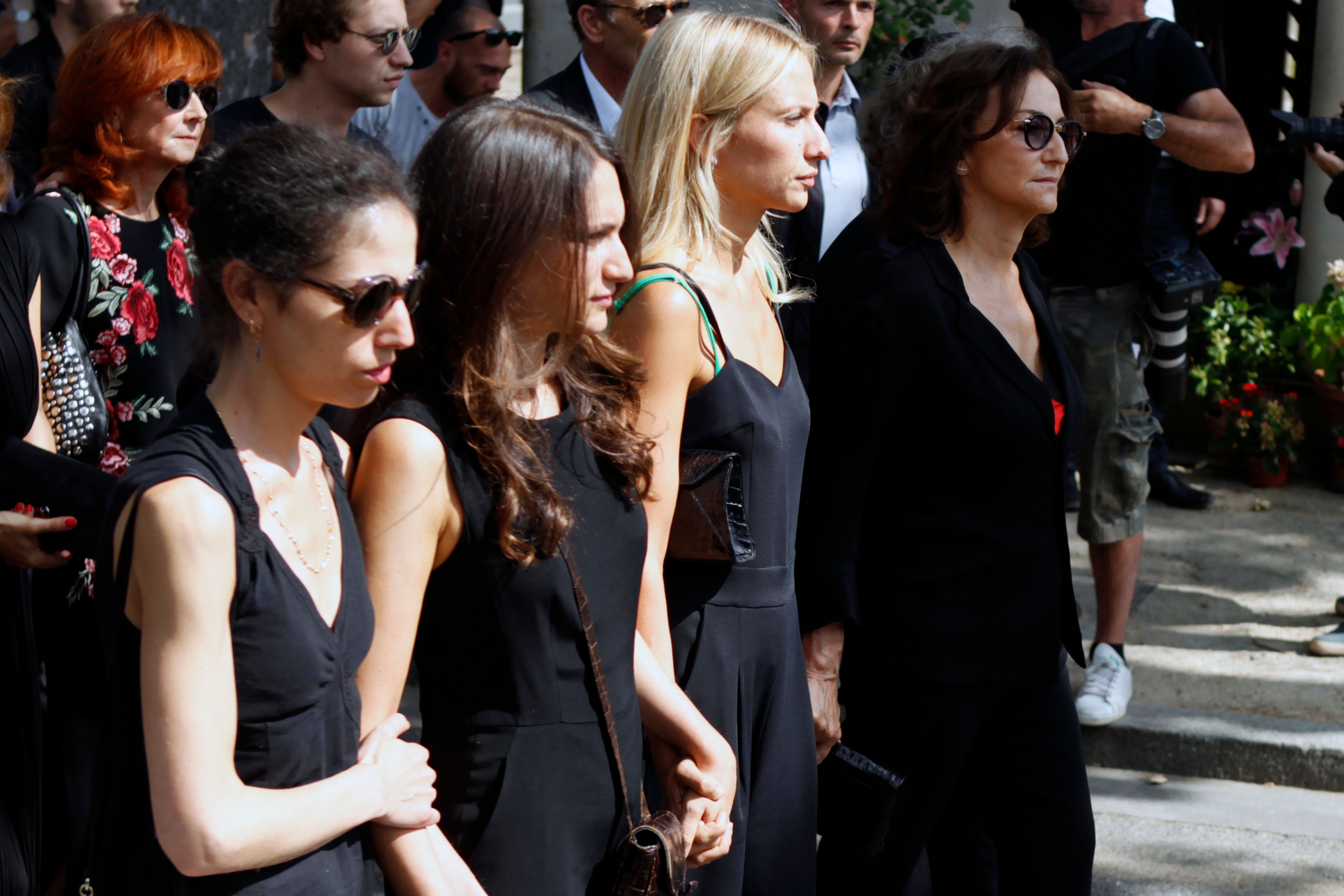 Designer Sonia Rykiel buried, praised for changing the rules | The