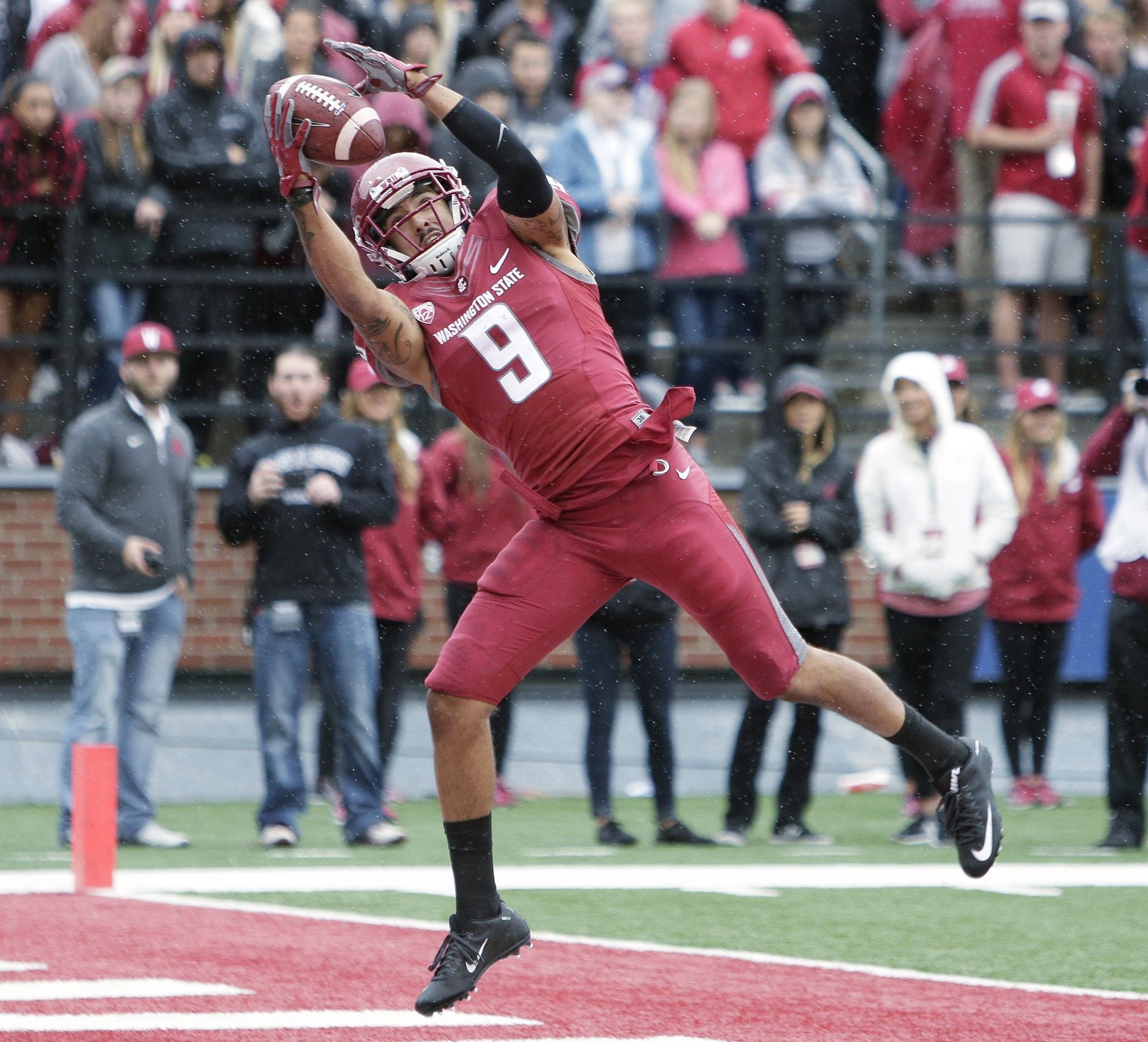 WSU Cougars keep up early, but No. 9 Oregon runs away for the win, Washington  State University