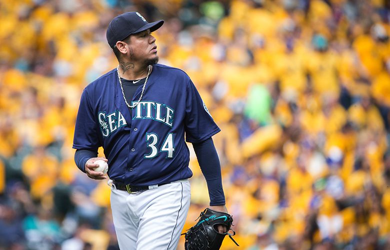 What Mariners Manager Scott Servais Told Felix Hernandez When He Pulled  Pitcher 