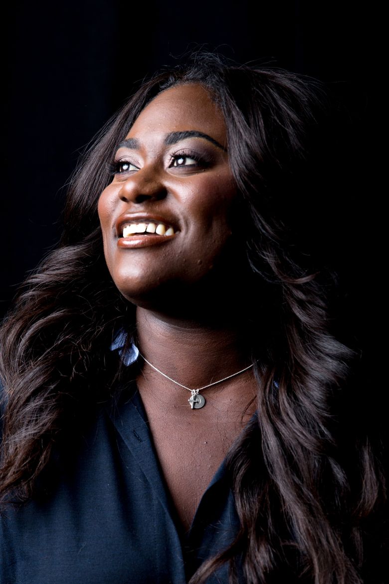 OITNB star says media needs to represent full-figured woman | The Seattle  Times