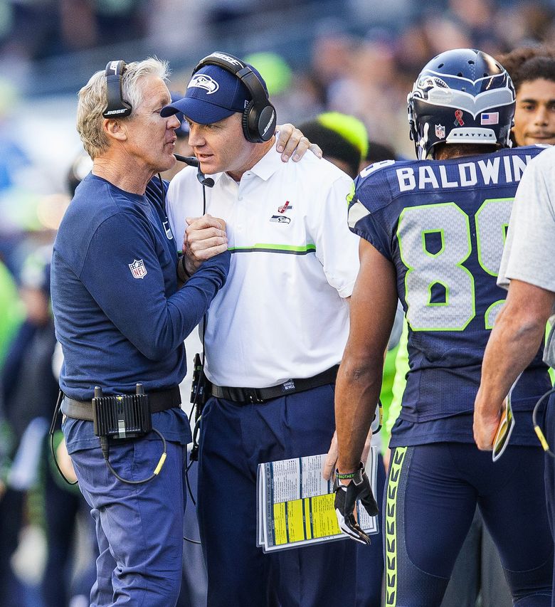 Pete Carroll gets called for penalty & ref calls the Seahawks the