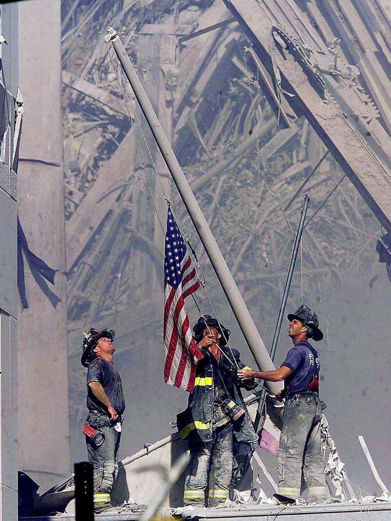 Ground Zero flag disappeared after 9/11, mysteriously found in Everett |  The Seattle Times