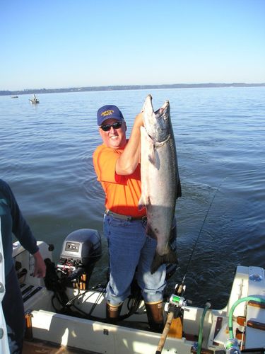 Willapa Bay a prime autumn choice for salmon in this fishery where ...