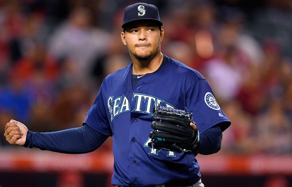 Mariners pitcher Taijuan Walker and his mother keep game in