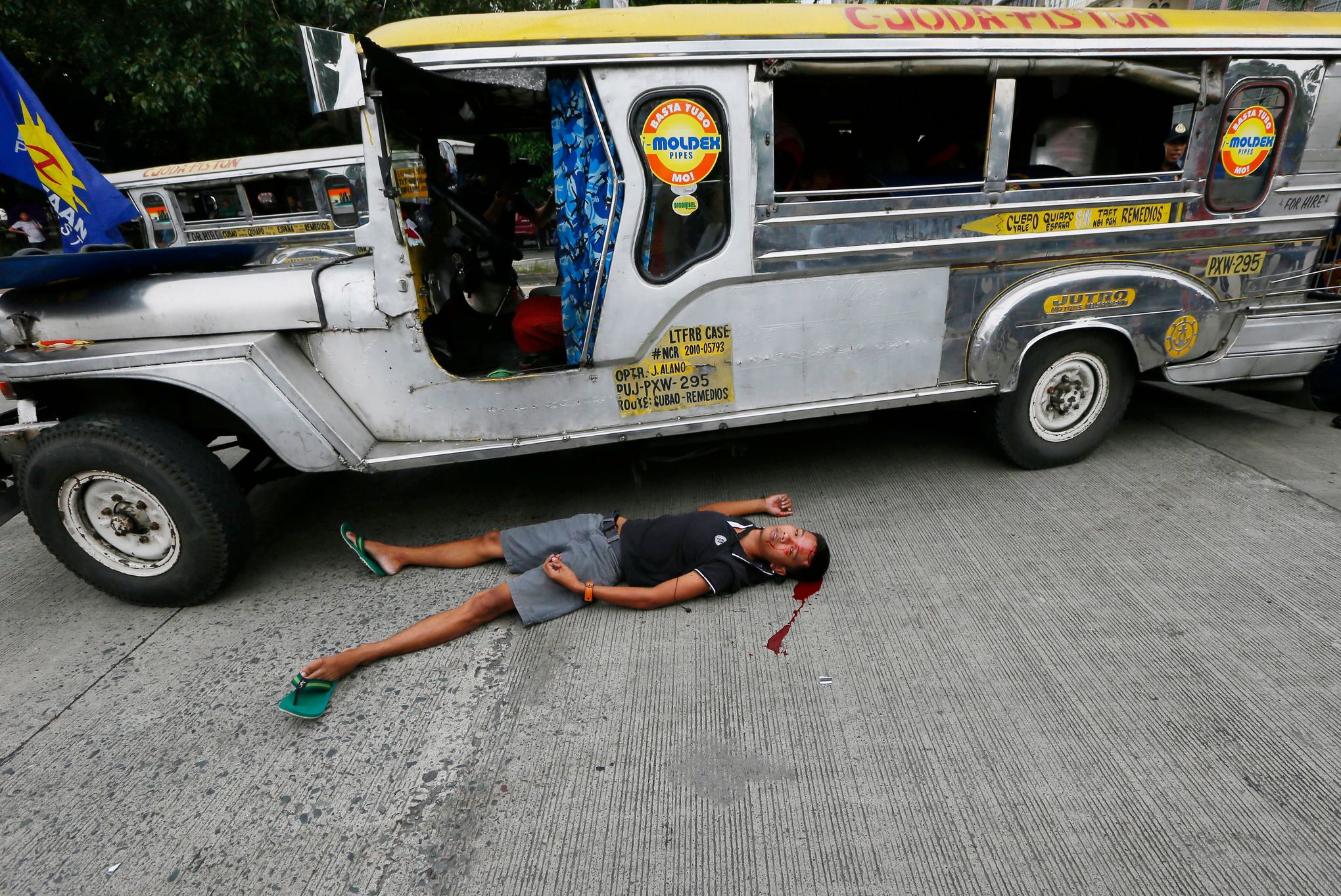 Police van repeatedly rams anti-US protesters in Philippines