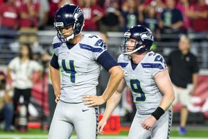 The Seahawks' quest to win the West — and maybe the NFC — starts Sunday at  Arizona