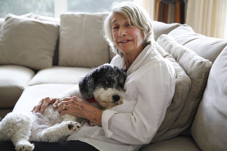 Poet Mary Oliver, in new book of essays, forges her own path | The ...