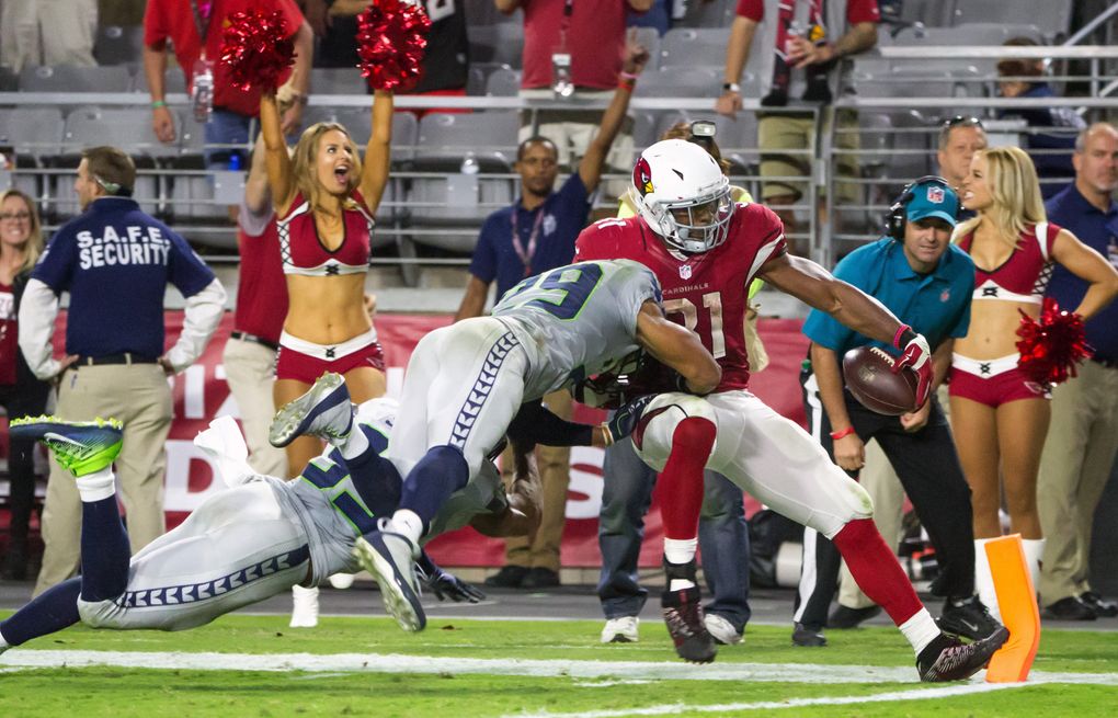 Kickers miss short field goals, Seahawks at Cardinals tie 6-6