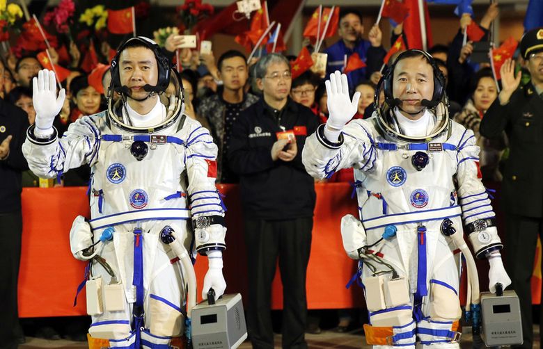 China launches its longest crewed space mission yet | The Seattle Times