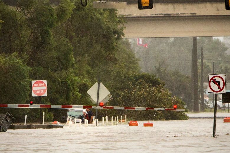 Hurricane Matthew in the Carolinas: October 8, 2016